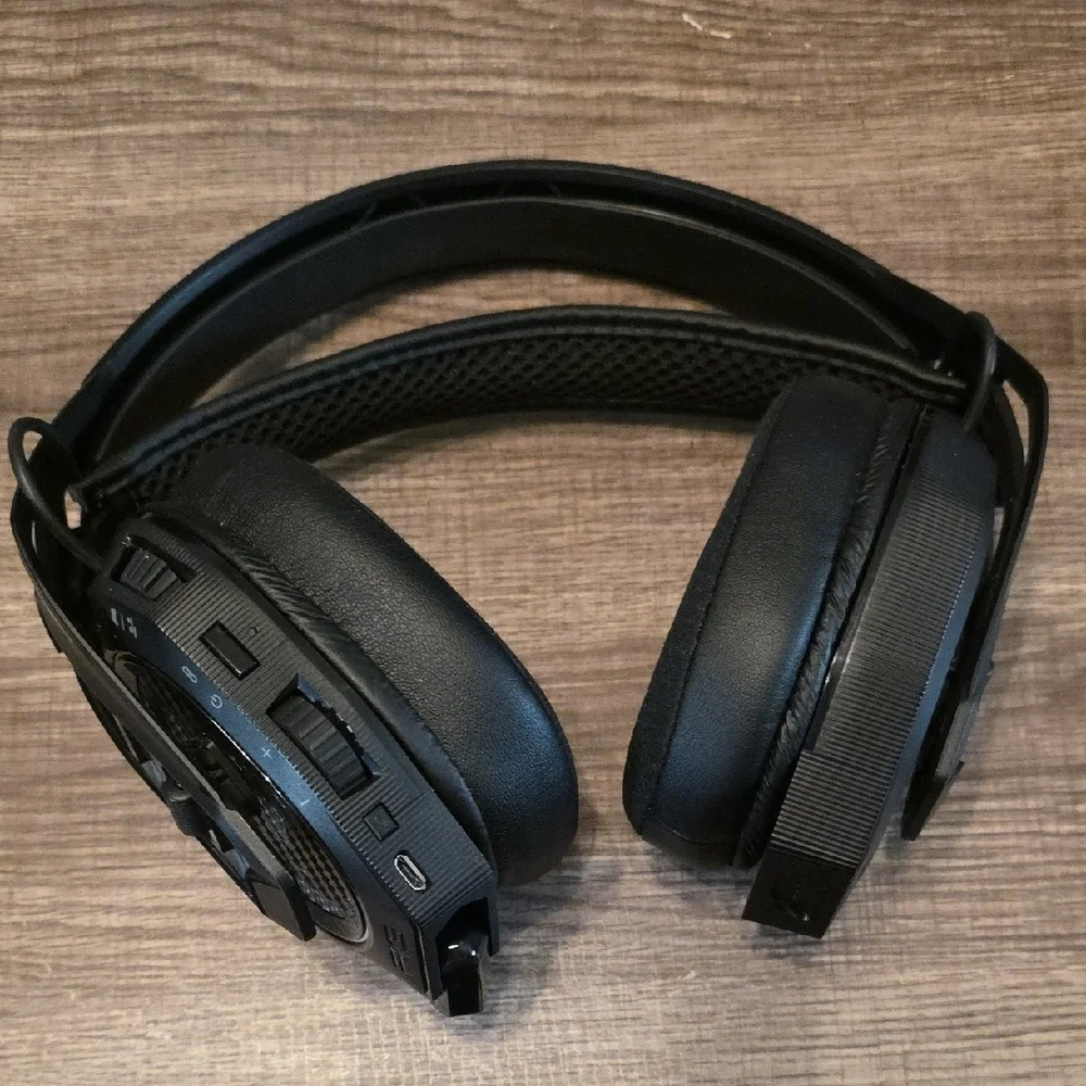 Like New - Black Gaming Headset/headphones for Xbox One, X/S, PlayStation & PC